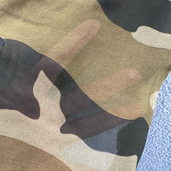 Body Central Womens Top Medium Green Camo Sleeveless Button Front Shirt Blouse - Picture 5 of 10